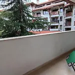 Apartment In Royal Towers *