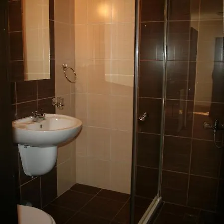 班斯科罗耶尔塔班斯科滑雪公寓 * 班斯科