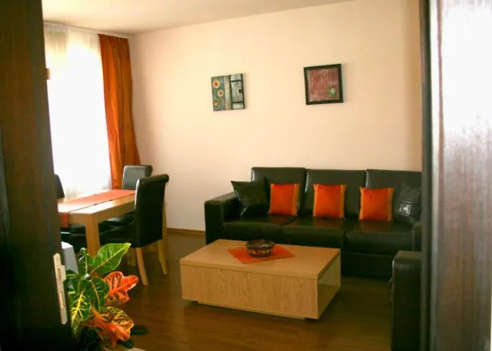 Apartment In Royal Towers